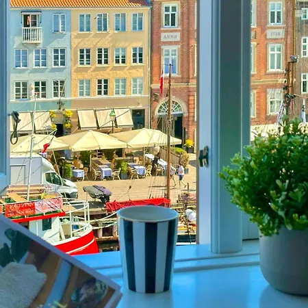 Lägenhet Unique Panoramic View Of Nyhavn From The 3rd Floor Köpenhamn